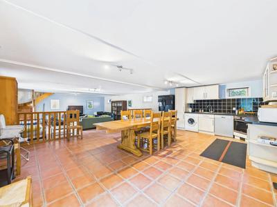 Manoir - 450 m² - 16 pièces