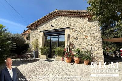 Villa - 156 m² - 4 pièces