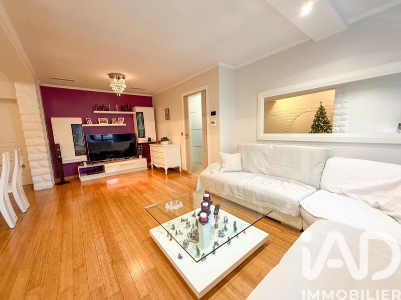 Maison de ville - 105 m² - 5 pièces