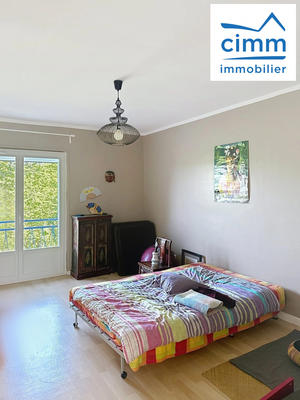 Maison - 135 m² - 6 pièces