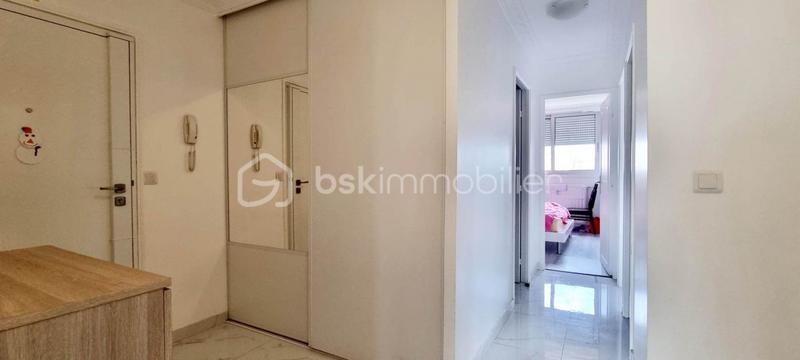 Appartement - 86 m² - 4 pièces