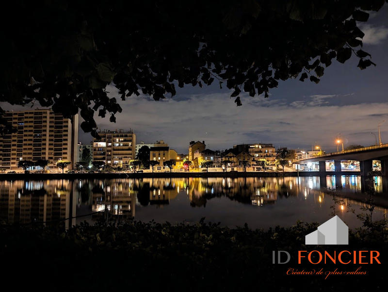 Immeuble - 1 000 m²