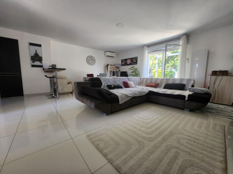 Maison - 102 m² - 6 pièces