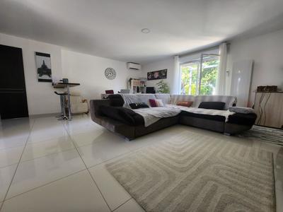 Maison - 102 m² - 6 pièces