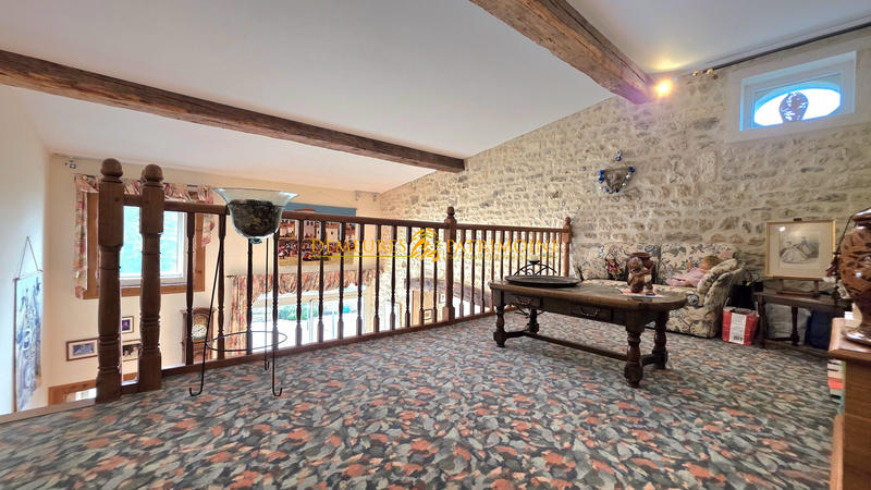 Maison ancienne - 236 m² - 5 pièces