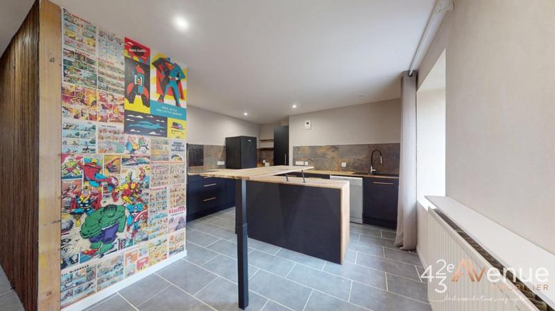 Maison - 137 m² - 7 pièces