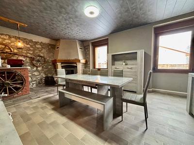 Maison - 123 m² - 5 pièces