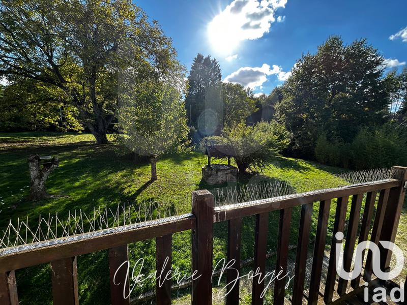 Maison - 210 m² - 7 pièces