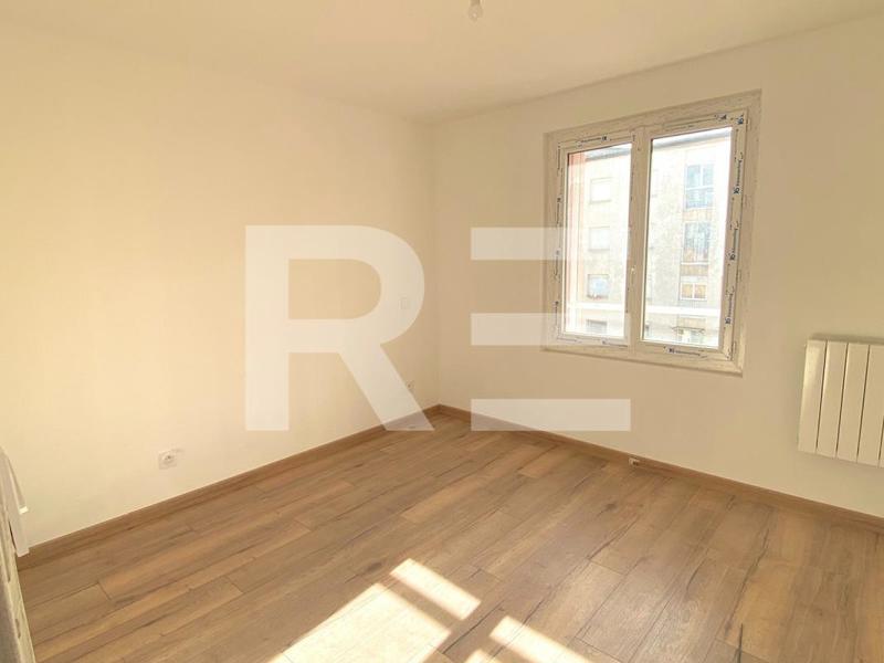 Appartement - 70 m² - 4 pièces