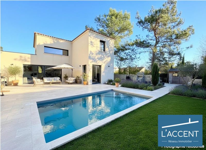 Maison - 130 m² - 4 pièces