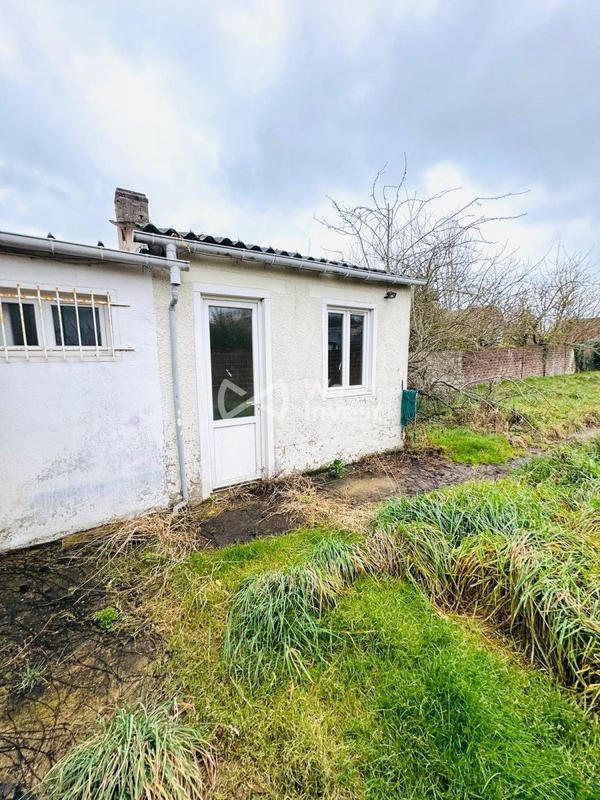 Maison - 90 m² - 5 pièces