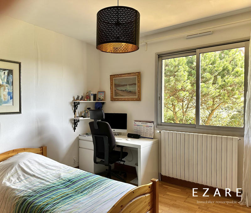 Maison - 190 m² - 6 pièces