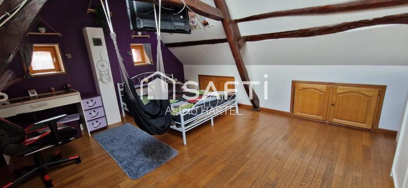 Maison - 180 m² - 5 pièces