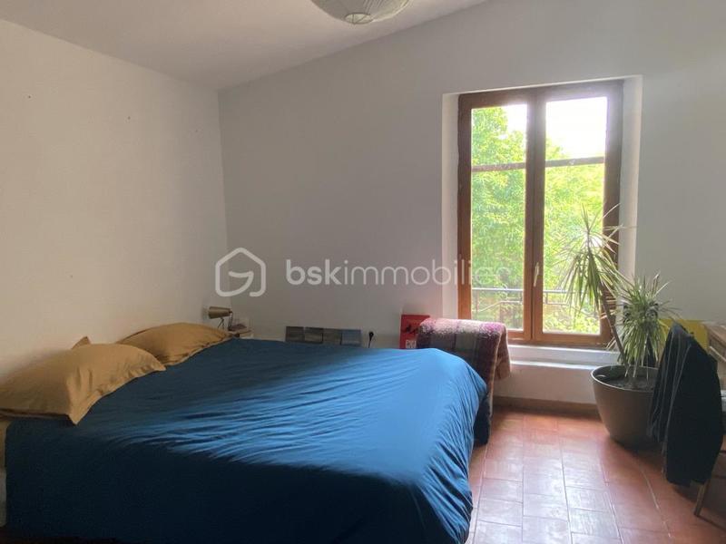 Maison - 389 m² - 13 pièces