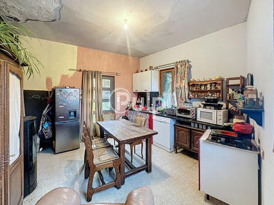 Maison - 141 m² - 7 pièces