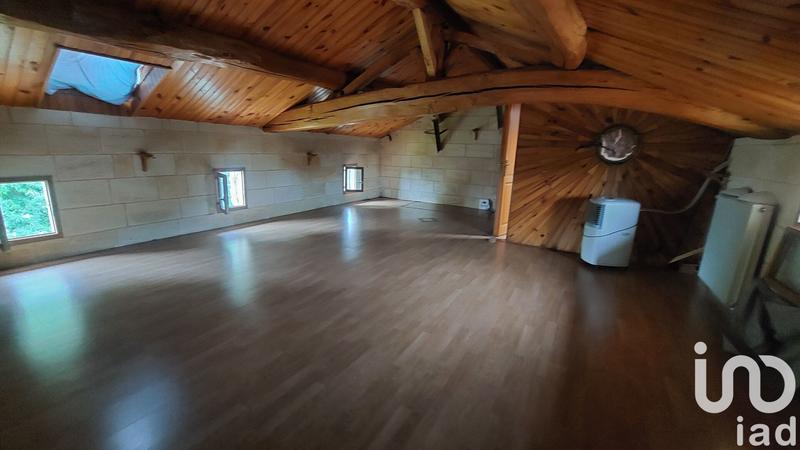 Maison - 224 m² - 7 pièces