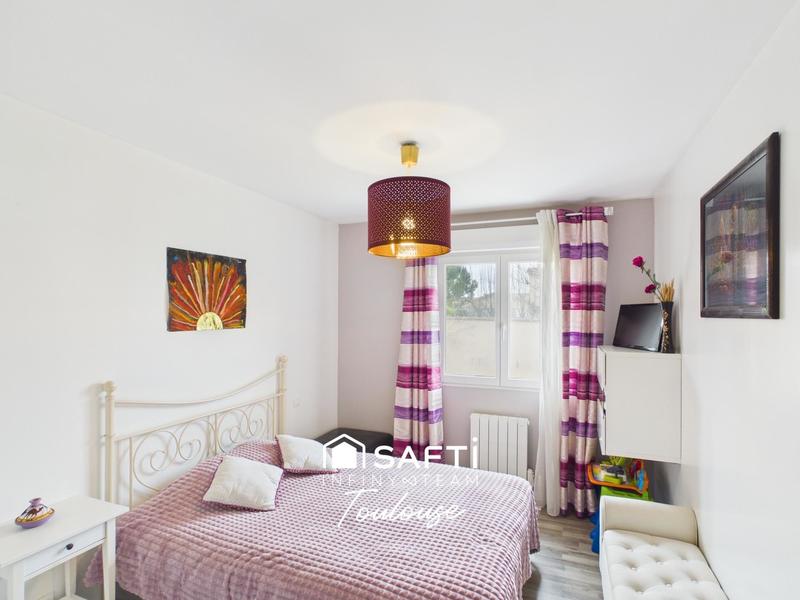 Maison - 140 m² - 5 pièces