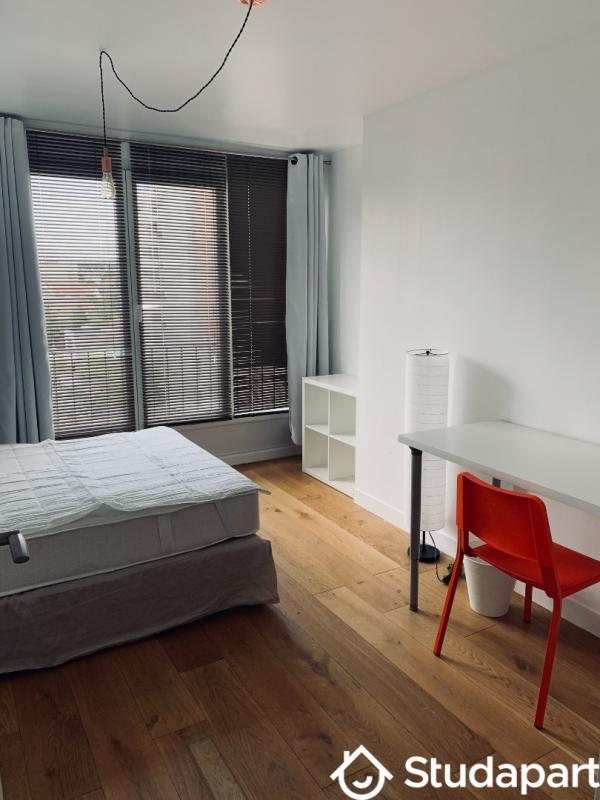 Chambre - 13 m² - 1 pièce