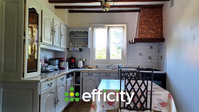 Maison - 141 m² - 5 pièces