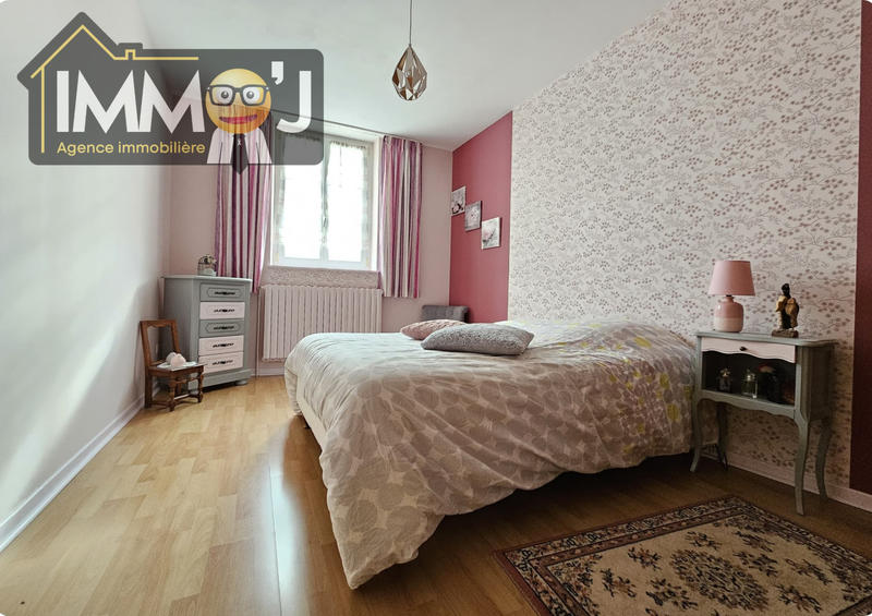 Maison - 136 m² - 6 pièces