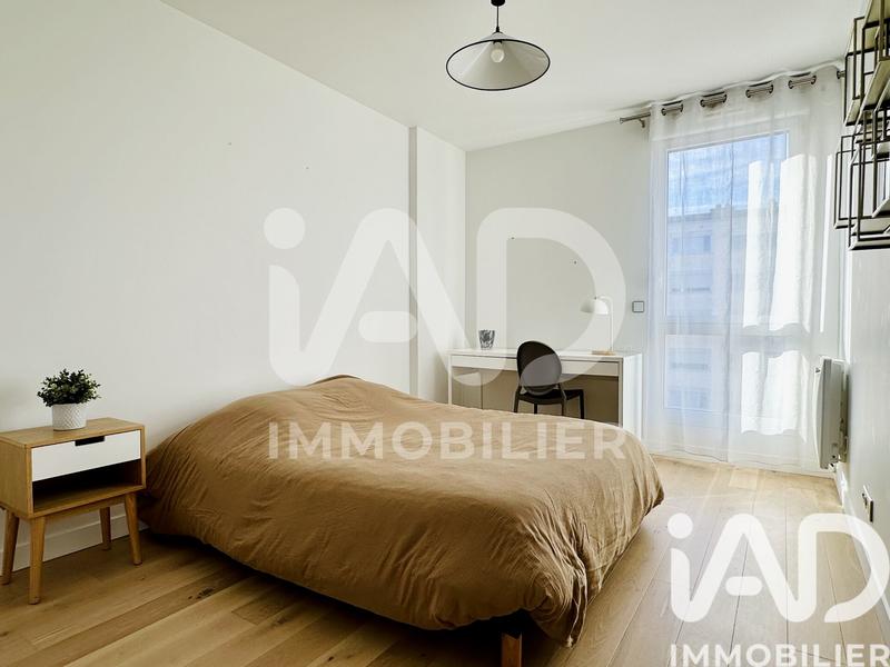 Appartement - 95 m² - 4 pièces