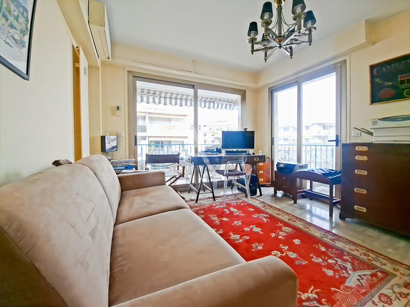 Appartement - 173 m² - 5 pièces