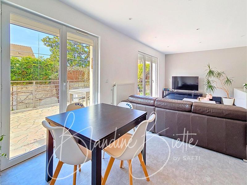 Maison - 131 m² - 7 pièces