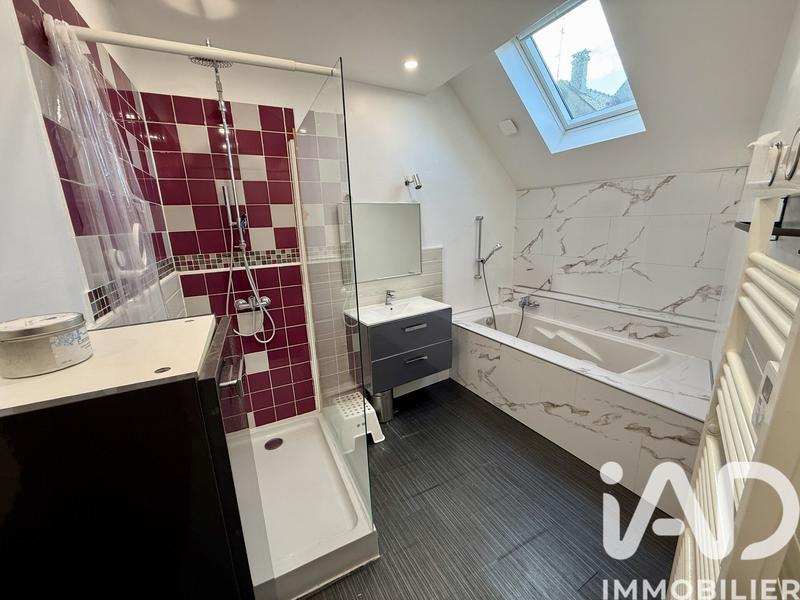 Appartement - 142 m² - 5 pièces