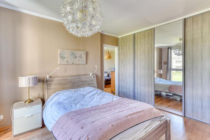 Appartement - 112 m² - 5 pièces