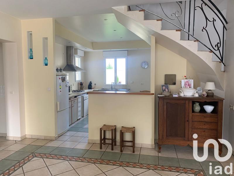 Maison - 214 m² - 6 pièces