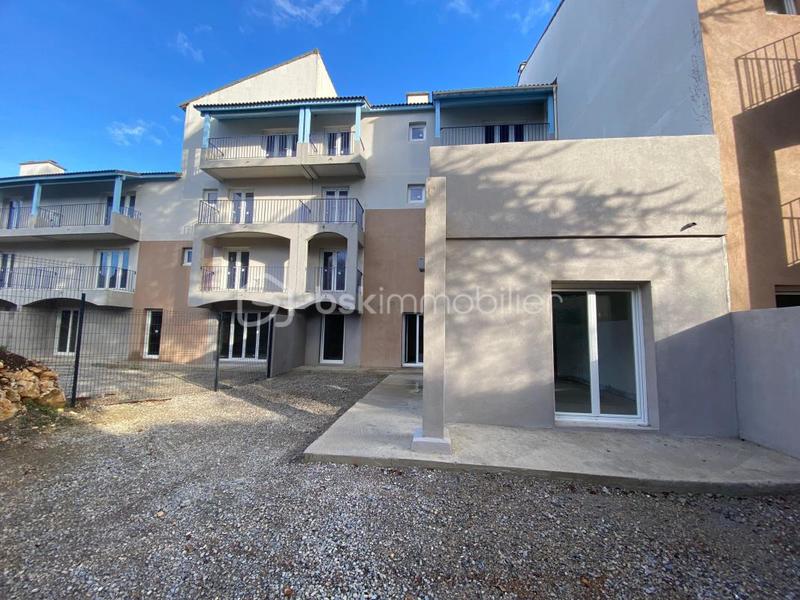 Appartement - 90 m² - 3 pièces