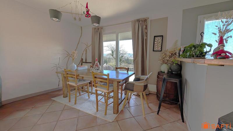 Maison - 114 m² - 5 pièces