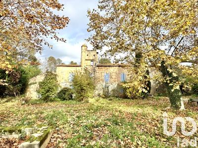 Maison - 300 m² - 9 pièces