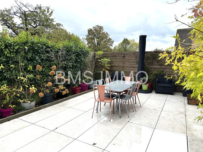 Maison - 158 m² - 6 pièces