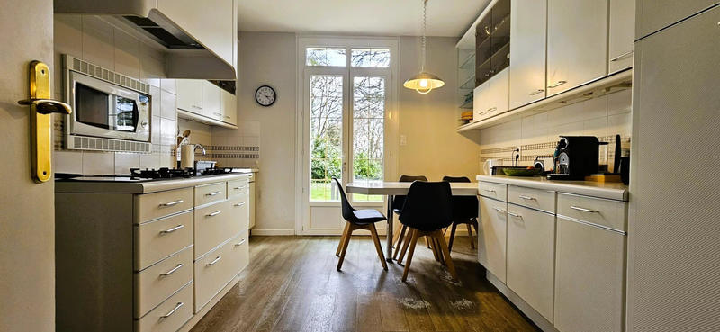 Maison - 165 m² - 5 pièces