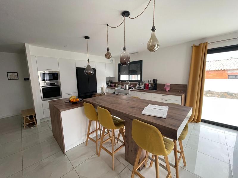 Maison - 150 m² - 6 pièces