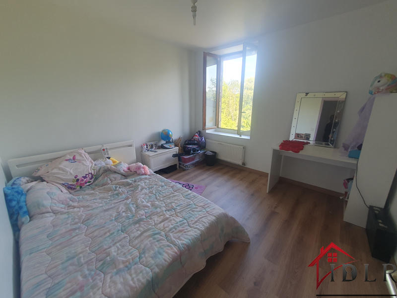 Maison - 92 m² - 5 pièces