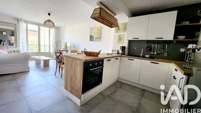 Appartement - 65 m² - 3 pièces