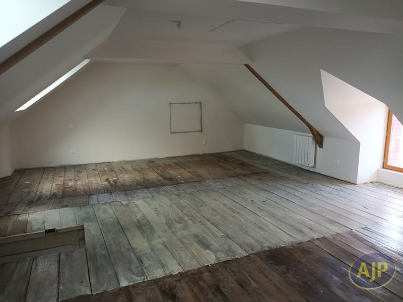 Maison - 142 m² - 5 pièces