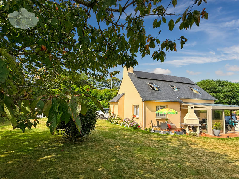 Maison - 144 m² - 5 pièces