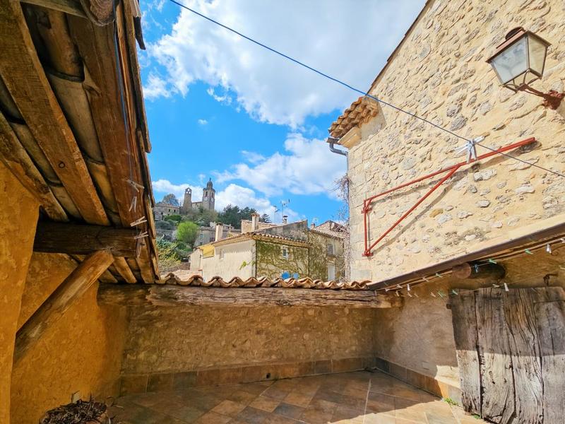 Demeure - 486 m² - 12 pièces