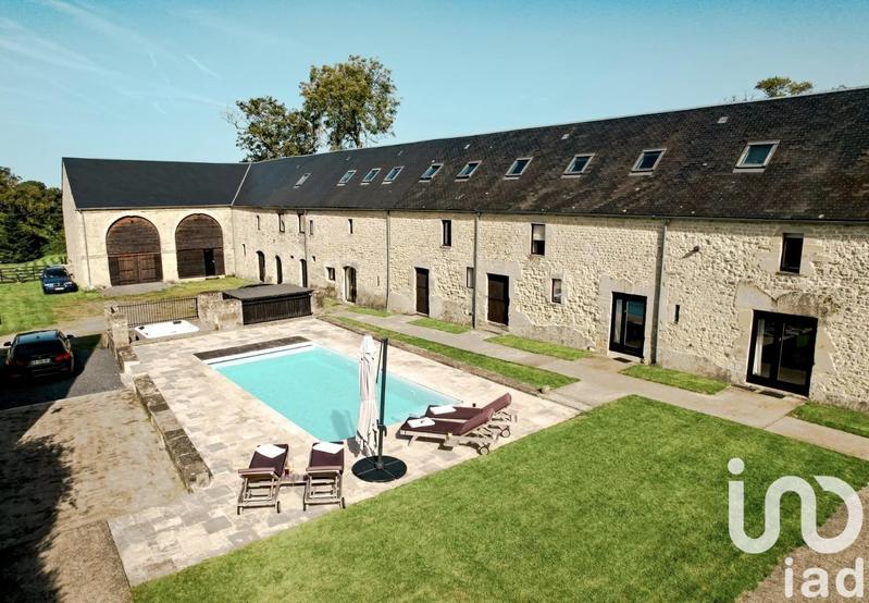 Maison - 287 m² - 12 pièces