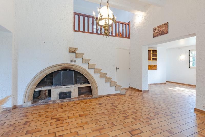 Maison - 151 m² - 5 pièces