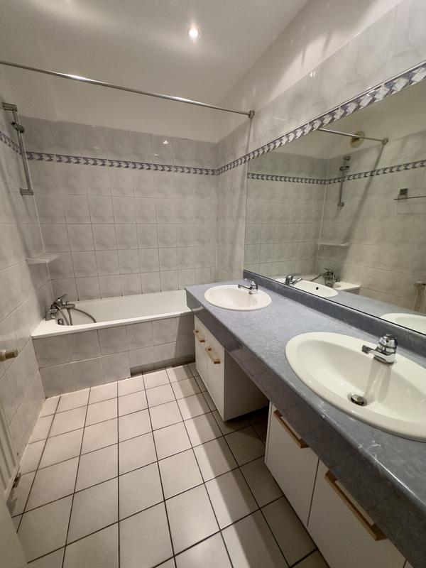 Appartement - 67 m² - 4 pièces