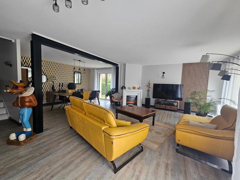 Maison - 153 m² - 7 pièces