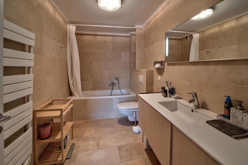 Appartement - 137 m² - 4 pièces