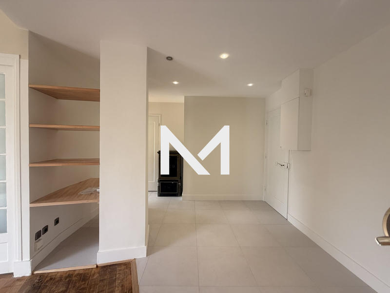 Appartement - 90 m² - 3 pièces