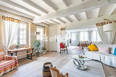 Maison - 147 m² - 6 pièces