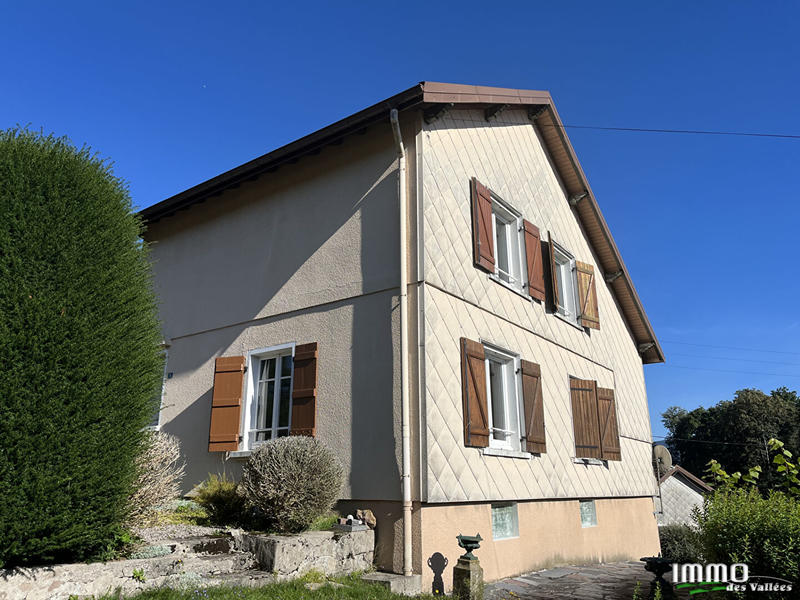 Maison - 120 m² - 6 pièces