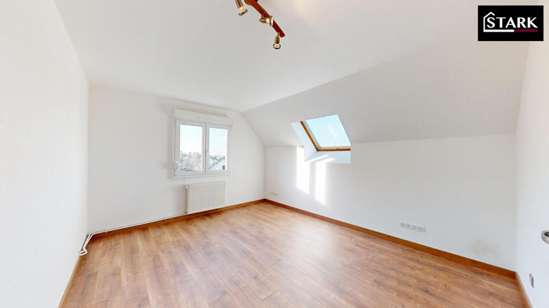 Maison - 224 m² - 6 pièces